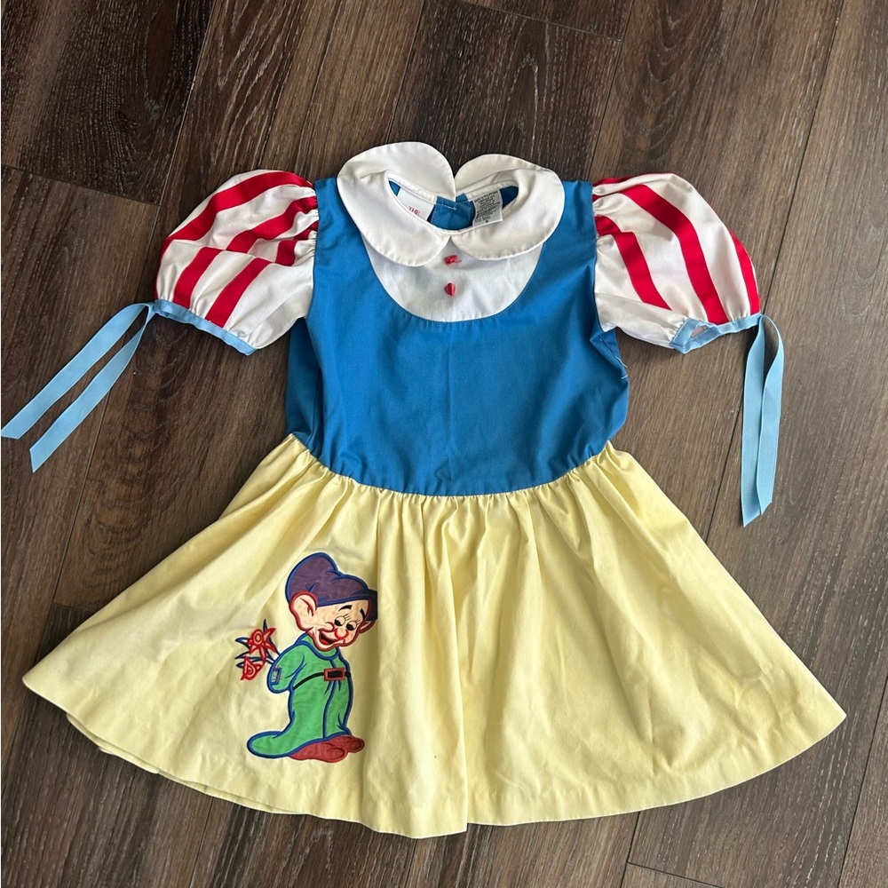 RARE Vintage 1990’s Snow White Dress